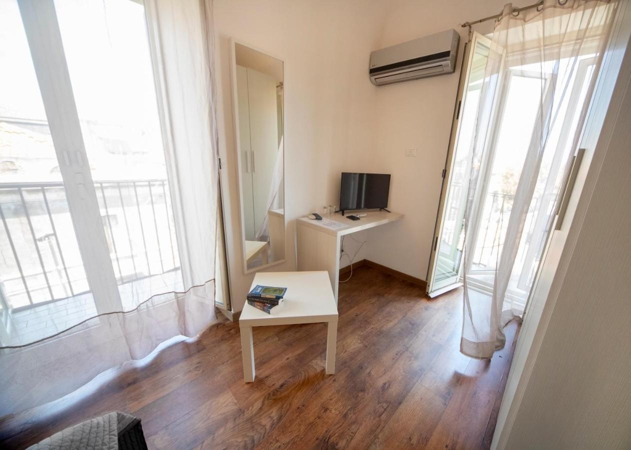 קטאניה Zurria Rooms מראה חיצוני תמונה