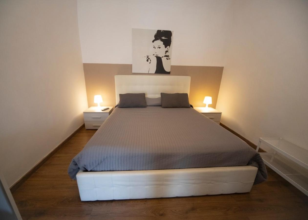 קטאניה Zurria Rooms מראה חיצוני תמונה